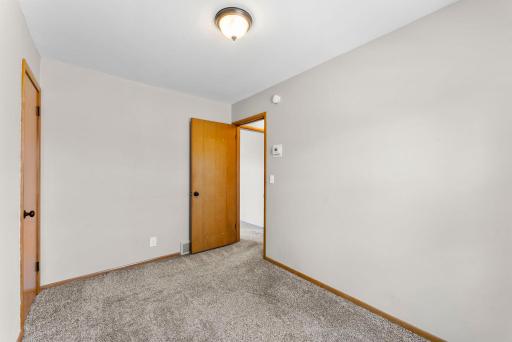 8701 Russell Avenue S, Minneapolis, MN 55431