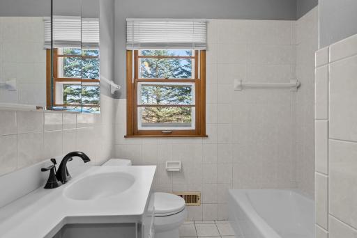 8701 Russell Avenue S, Minneapolis, MN 55431