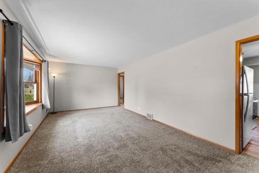 8701 Russell Avenue S, Minneapolis, MN 55431