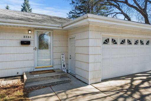 8701 Russell Avenue S, Minneapolis, MN 55431