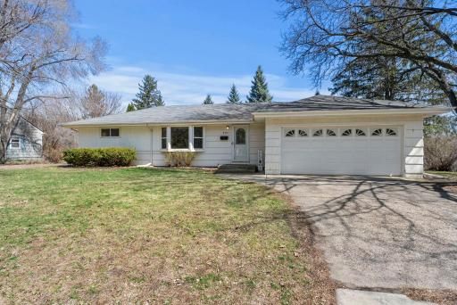 8701 Russell Avenue S, Minneapolis, MN 55431