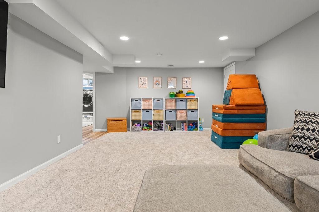Basement family room/play space