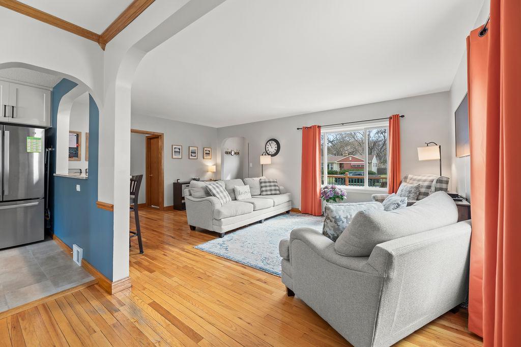 Living Room view to Foyer & large front window