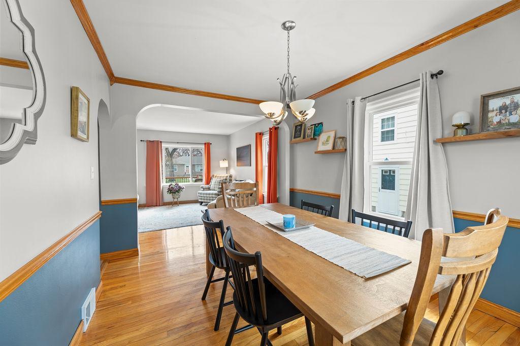 Dining to Living Room