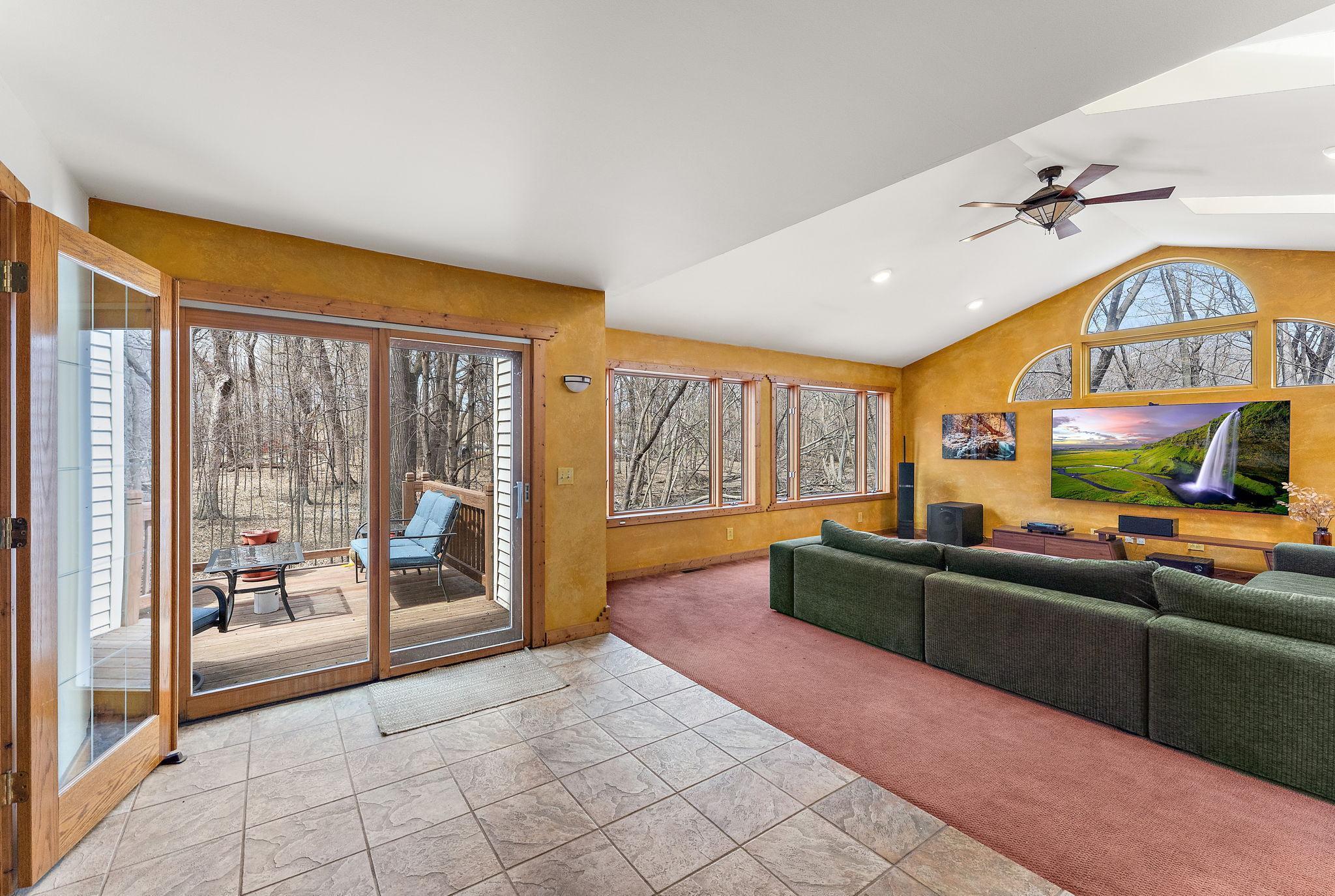 Entryway / Living Room