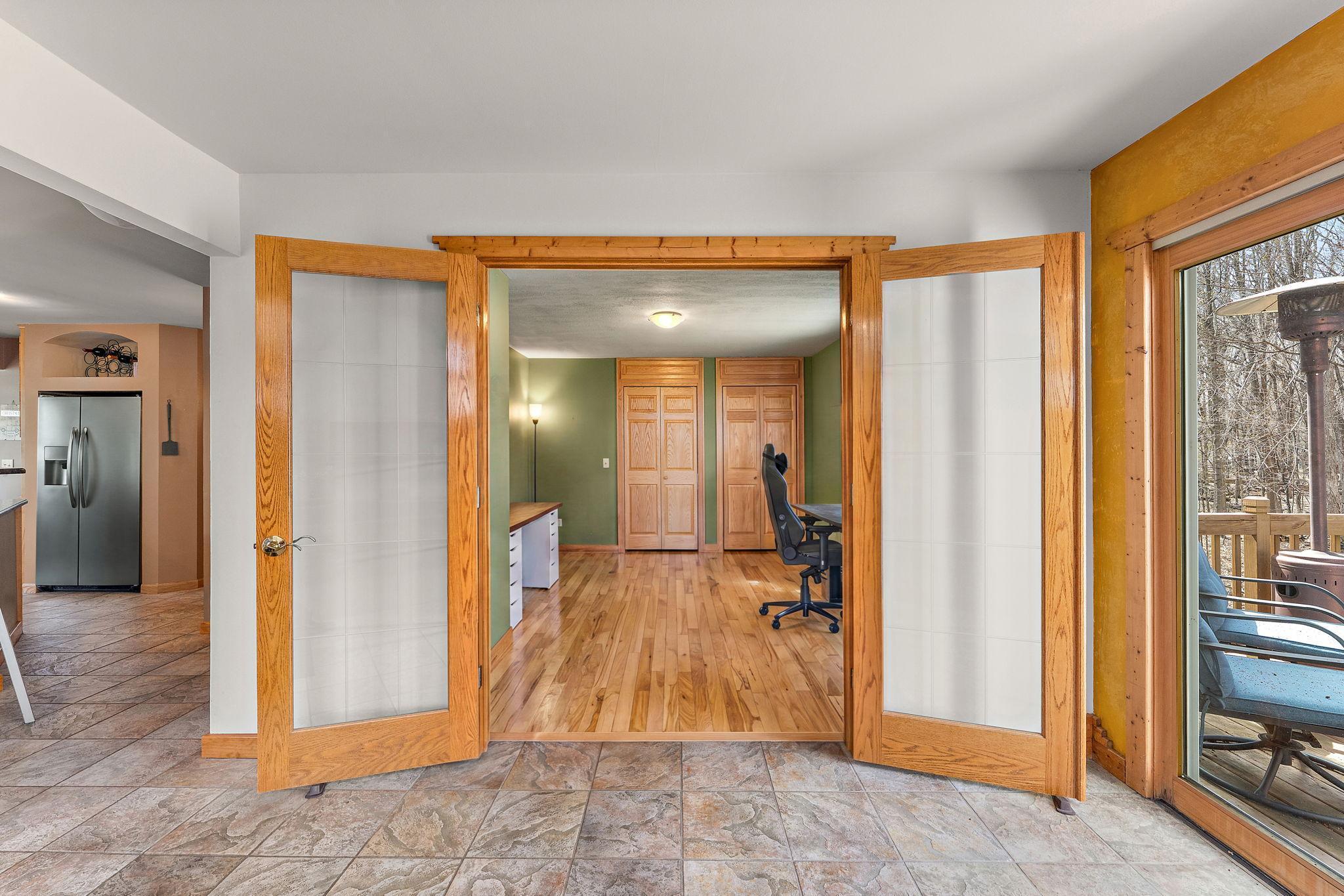 Main Floor Bedroom / Office