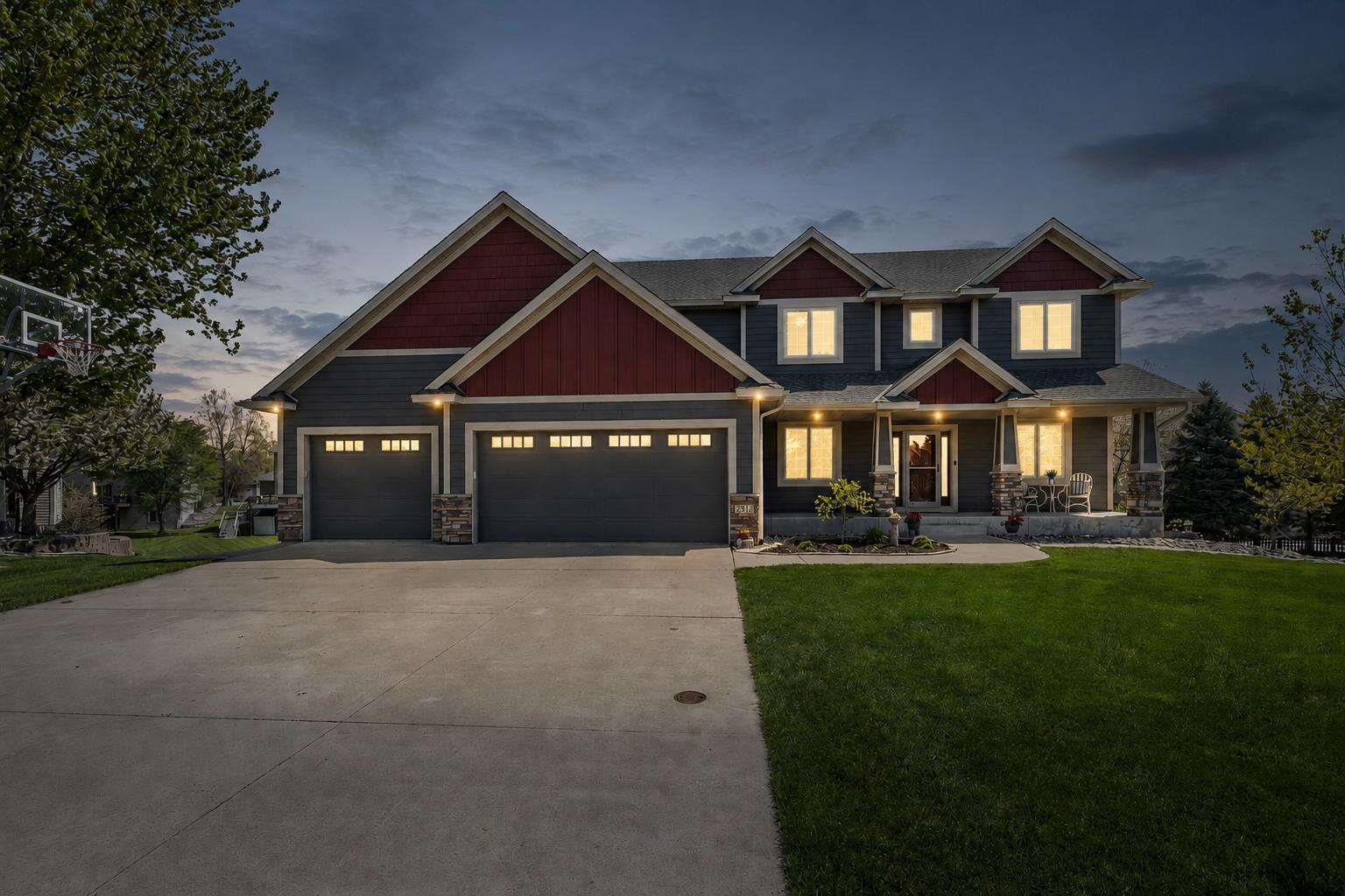 Welcome to 2312 132nd Court NE in Blaine!