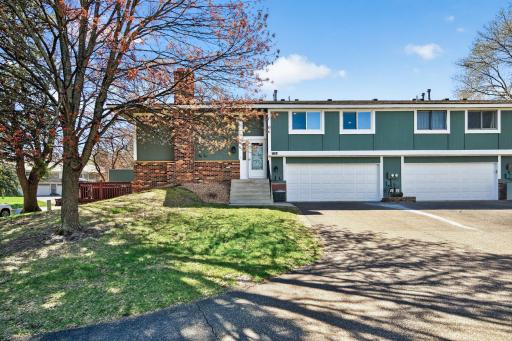 7553 Zinnia Way, Maple Grove, MN 55311