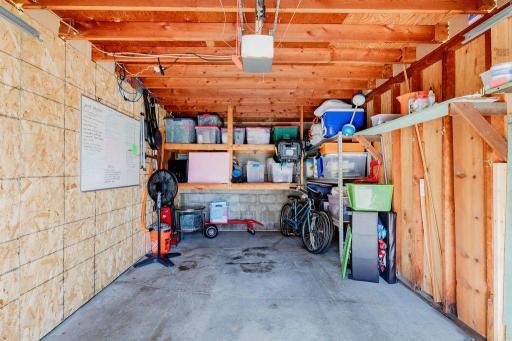 Single-stall garage