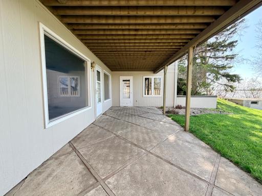 809 W Lake Avenue, Worthington, MN 56187