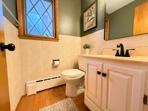 809 W Lake Avenue, Worthington, MN 56187