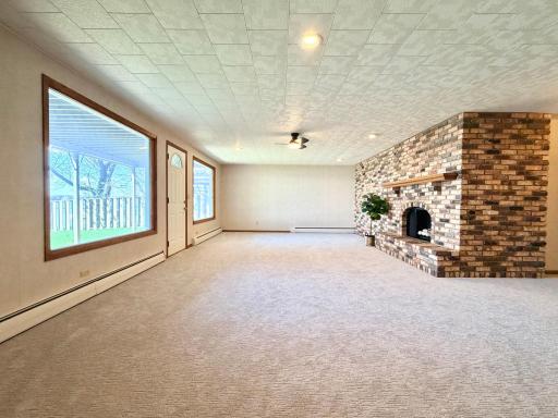 809 W Lake Avenue, Worthington, MN 56187