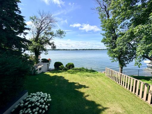 809 W Lake Avenue, Worthington, MN 56187