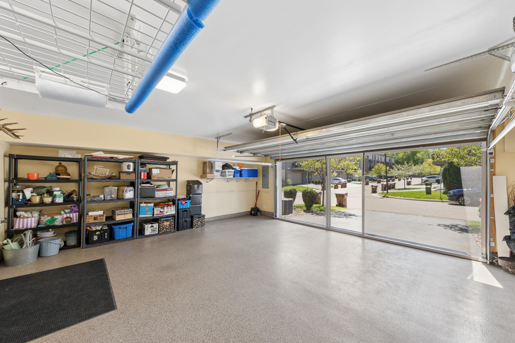 Epoxy floors full screen with door..