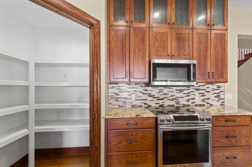 514 State Street N, Waseca, MN 56093