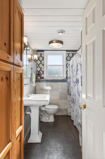The upper level bathroom has been tastefully updated with on-trend finishes you're guaranteed to love!