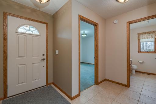 100 Crystal Lane, Mankato, MN 56001