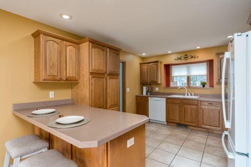 100 Crystal Lane, Mankato, MN 56001