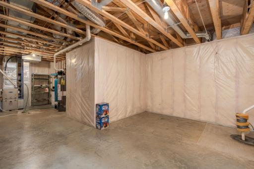 100 Crystal Lane, Mankato, MN 56001