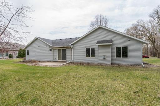 100 Crystal Lane, Mankato, MN 56001
