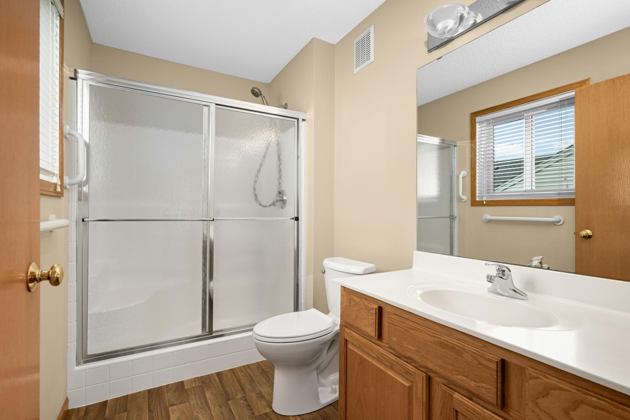 Primary ensuite bathroom