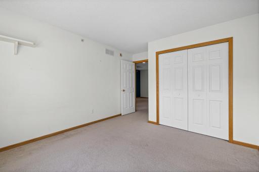 11386 Eldorado Street NE, B, Minneapolis, MN 55449