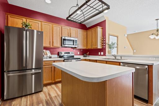 11386 Eldorado Street NE, B, Minneapolis, MN 55449