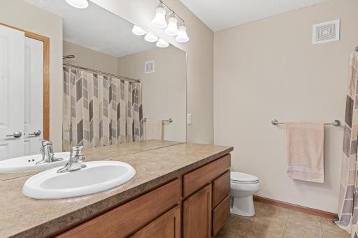 5110 French Drive N, Hugo, MN 55038