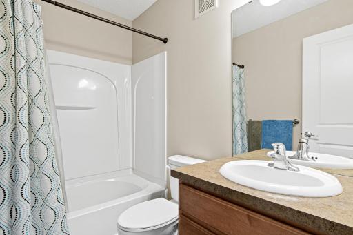 5110 French Drive N, Hugo, MN 55038