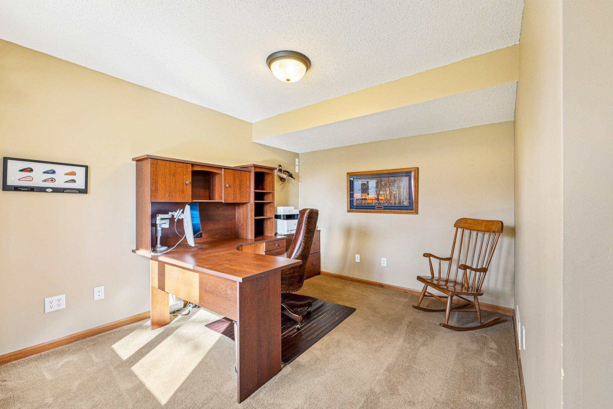 32-web-or-mls-Oak View Ct-S2603-032.jpg