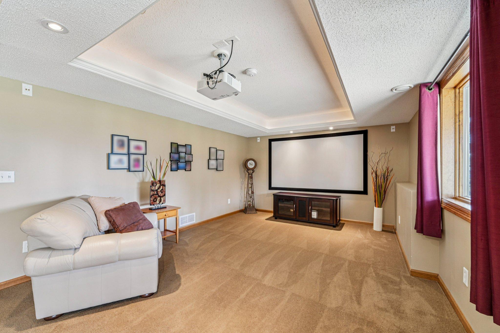 29-web-or-mls-Oak View Ct-S2603-029.jpg