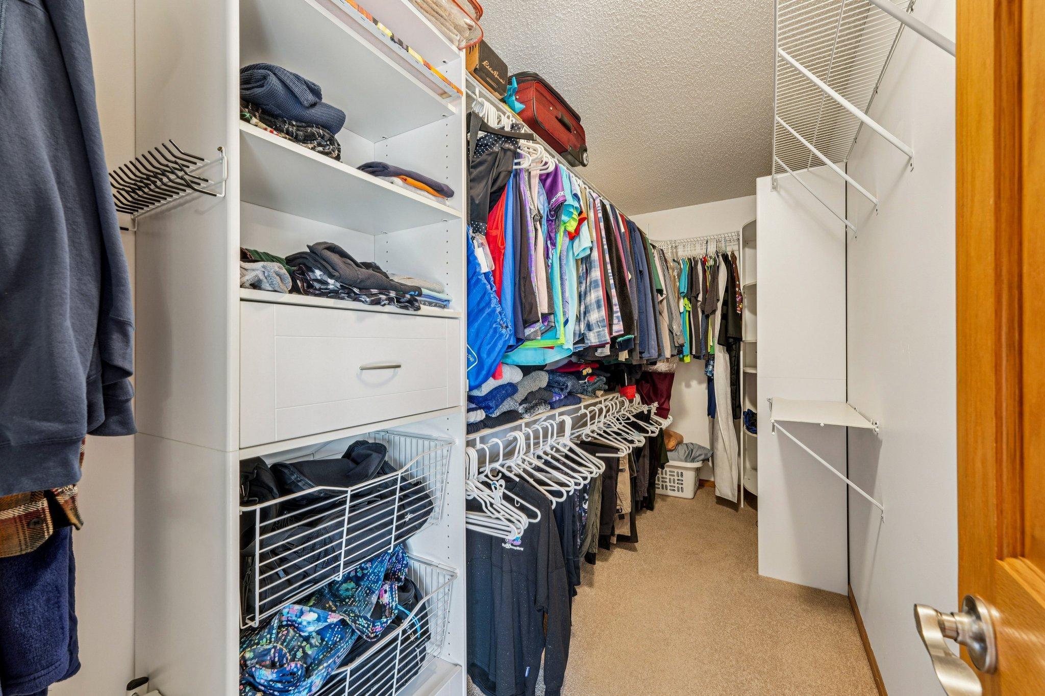 40-web-or-mls-Oak View Ct-S2603-040.jpg