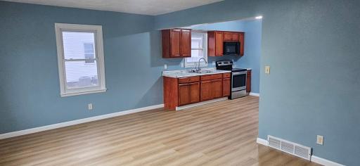 809 10th Avenue N, Saint Cloud, MN 56303