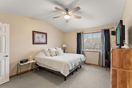 9473 Jewel Lane N, Maple Grove, MN 55311