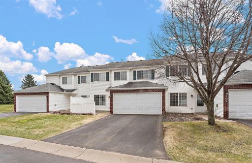 9473 Jewel Lane N, Maple Grove, MN 55311