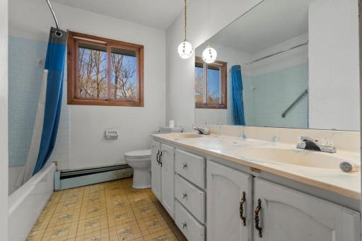 6960 Dallas Lane N, Maple Grove, MN 55311