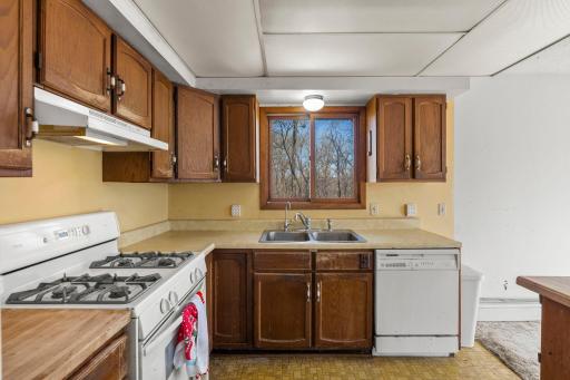 6960 Dallas Lane N, Maple Grove, MN 55311
