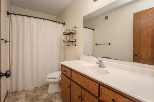 1803 Jasmine Drive, Alexandria, MN 56308