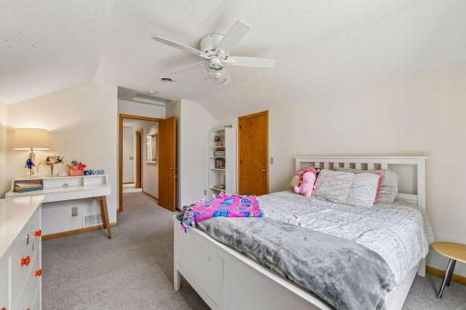 1815 Meadowwoods Trail, Medina, MN 55356
