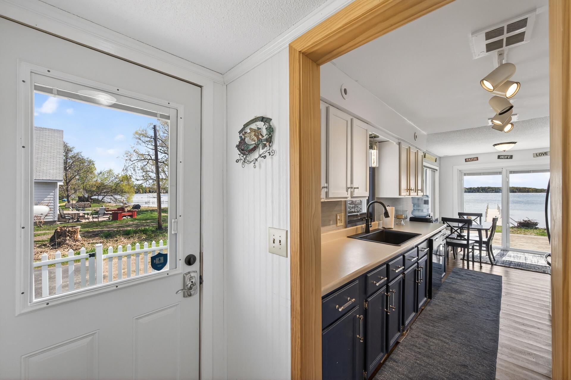 Entry way