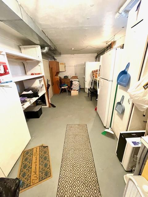 11' x 21' one car tuckunder garage space!