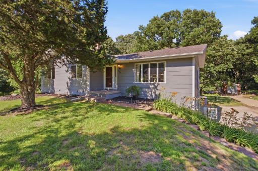 4410 165th Avenue NE, New London, MN 56273