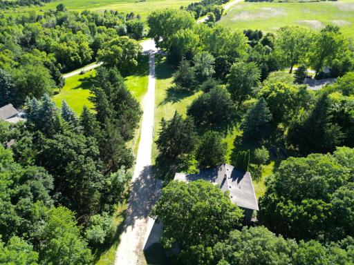 4410 165th Avenue NE, New London, MN 56273