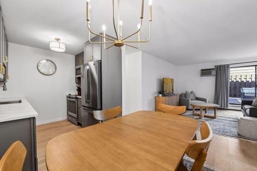 215 Barry Avenue S, 202, Wayzata, MN 55391