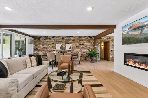 215 Barry Avenue S, 202, Wayzata, MN 55391