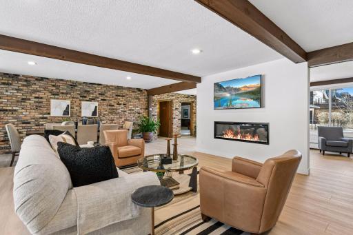 215 Barry Avenue S, 202, Wayzata, MN 55391