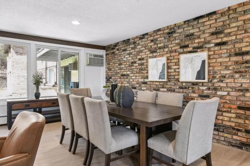 215 Barry Avenue S, 202, Wayzata, MN 55391