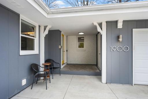 1900 Maryland Avenue N, Minneapolis, MN 55427
