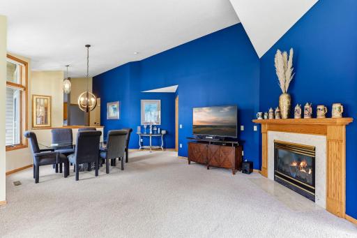 1-level living & tons of natural light!