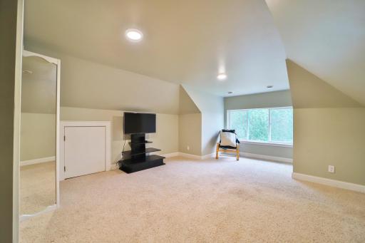 815 Rosewood Street, Brainerd, MN 56401